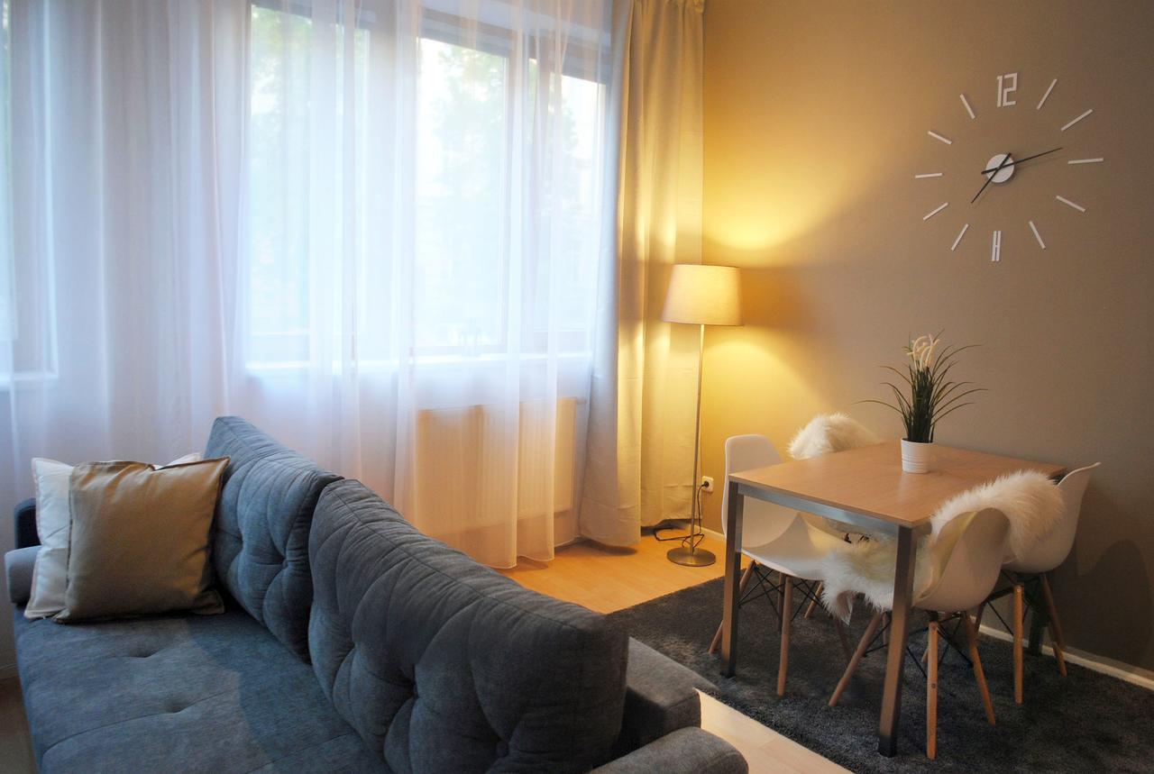 أولوموك Apartment Centrum + Parking المظهر الخارجي الصورة